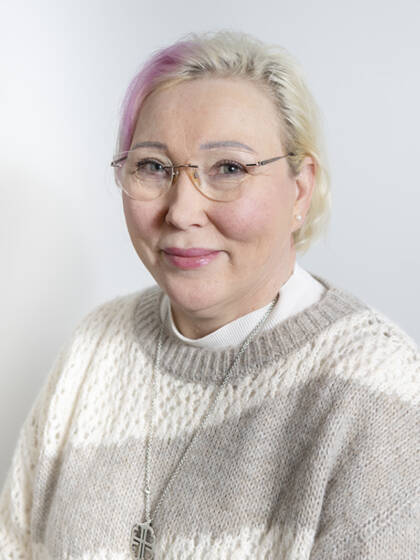 Lähikuvassa Minna Cunelius.