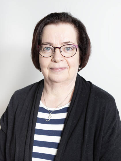 Lähikuvassa Sirpa-Liisa Pelkonen.