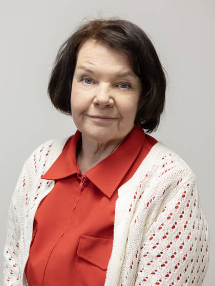 Lähikuvassa Eila Hiltunen.