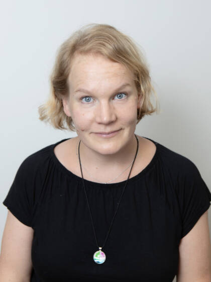 Mira Leinonen lähikuvassa