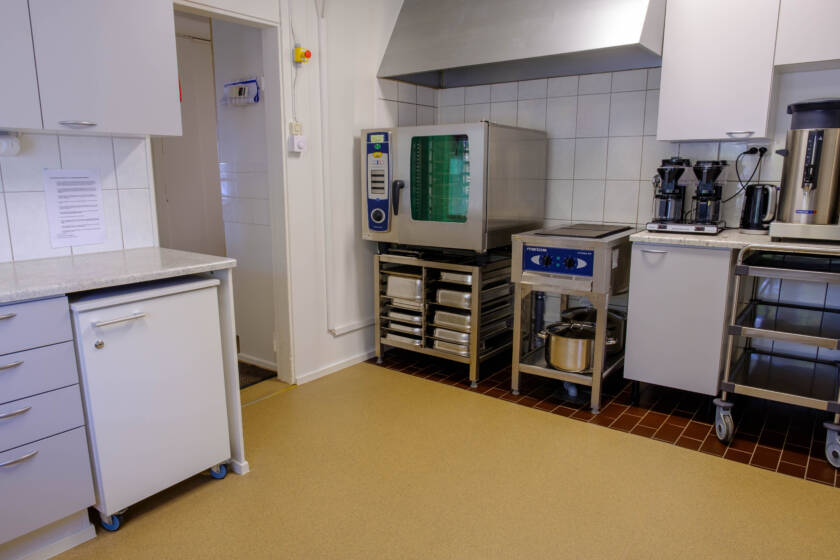 Riistaveden Vanhan Pappilan keittiö.