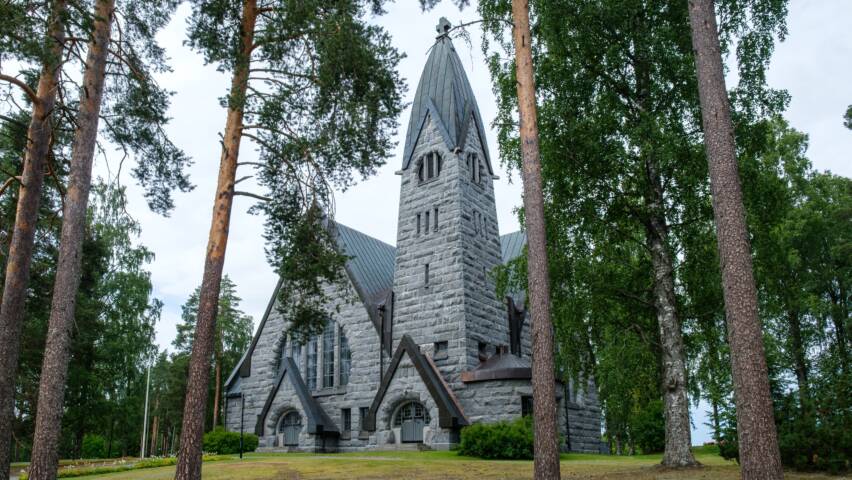 Muuruveden kirkon ulkokuva.